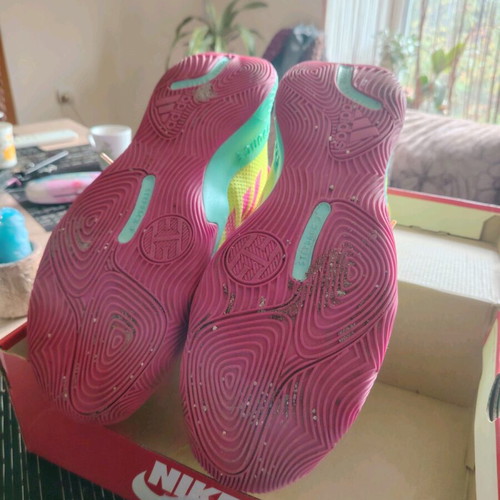Adidas Harden Stepback 3 sneakers like new, size 48, yellow and turquoise