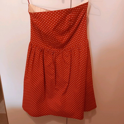 BSB Strapless Dress red with tulle hem size 40 like new