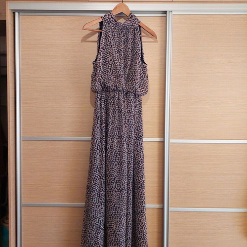 Desiree long floral dress size S like new, black and beige