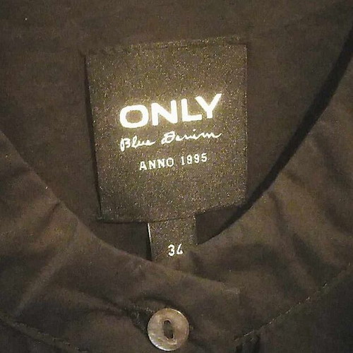 Only black short dress new, long sleeve, size XS