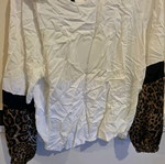 Blouse with leopard sleeves new, size M