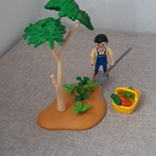 Playmobil farmer in the garden like new