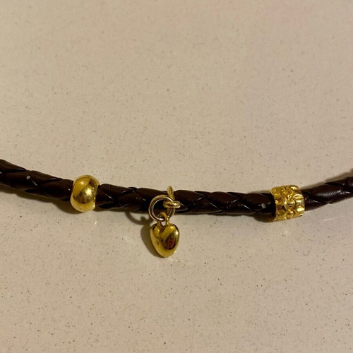 Bijou Brigitte necklace new, leather with gold decorations