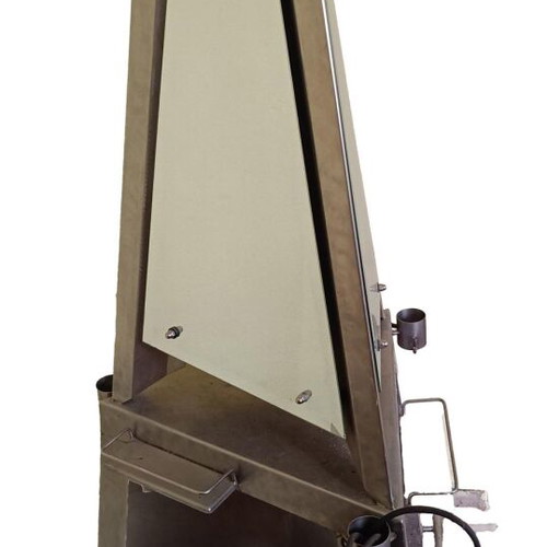 Triple hair salon workstation used with mirrors and power outlets