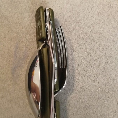 Knife set used with gift spoon and fork
