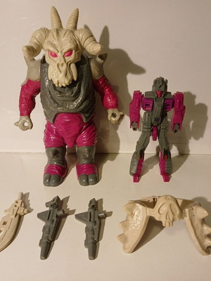 Transformers 1988 G1 Pretenders Skullgrin μεταχειρισμένο, ολοκληρωμένο