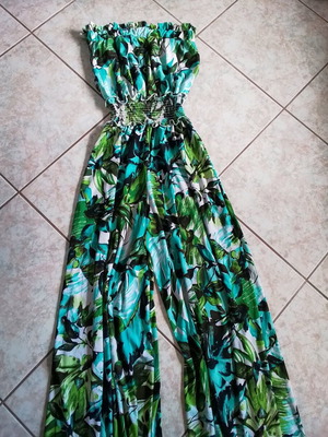 Blingor floral jumpsuit like new, multicolor, size M-L