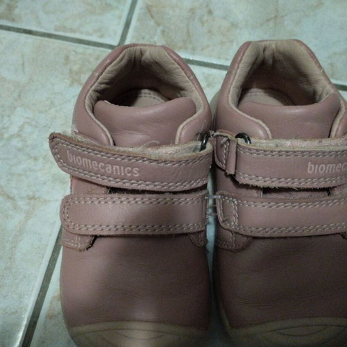 Biomecanics shoes size 22 used, pink