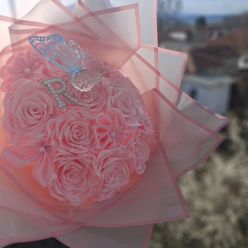 Handmade flower bouquet like new