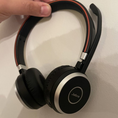 Jabra Evolve 65 headphones new with USB cable