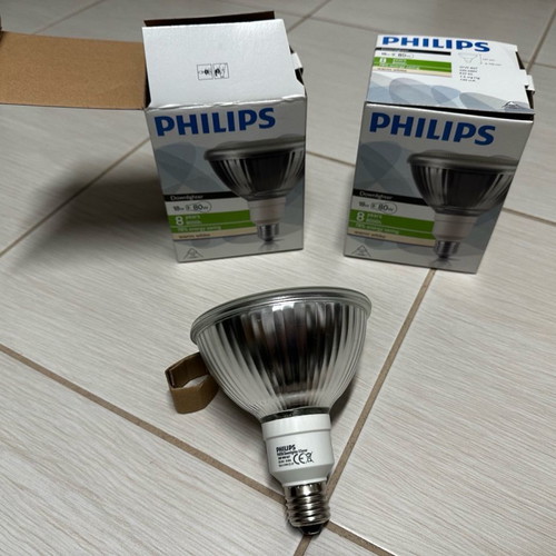 Philips Downlighter 18W energy-saving bulbs new, pack of 2
