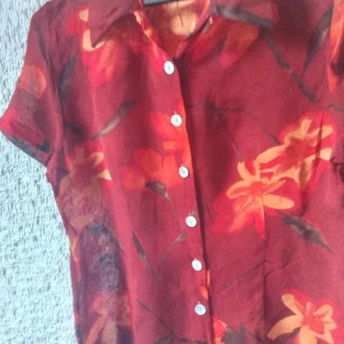 Summer multicolor shirt size medium new