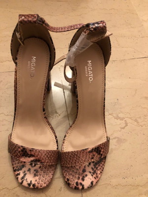 Migato pink snake print sandals size 37 new