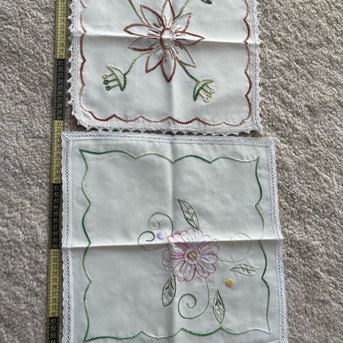 Embroidered doilies used, pack of 6, napkins