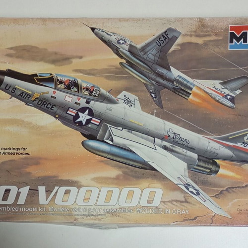 F-101 Voodoo model kit 1:48 by Monogram