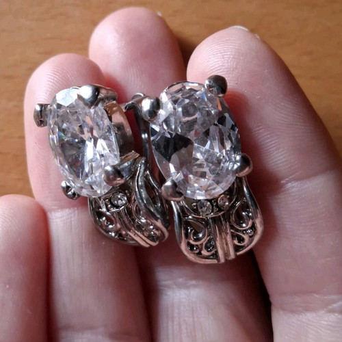 Vintage earrings with clips like new, silver
