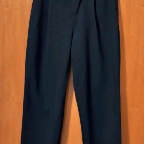 Attrattivo pants size M black like new