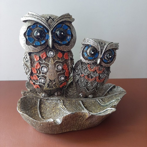 Vintage ashtray with owl decorations like new