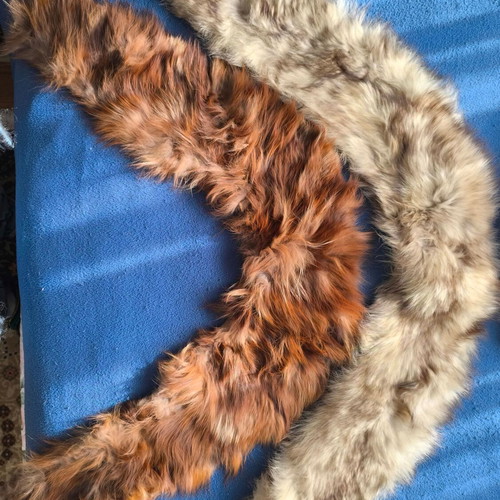 Fur collars used in very good condition