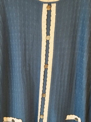 Unique blouse used blue, size Large