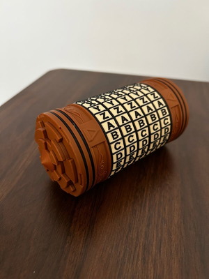 Cryptex plastic like new with 5-letter code