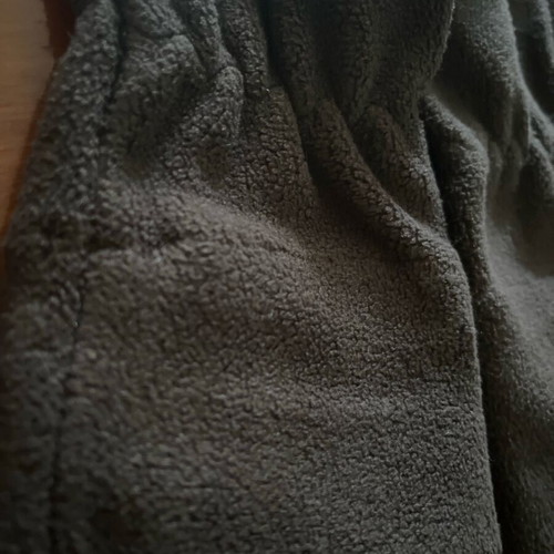 Gloves for cold weather like new, warm and stylish