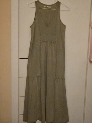 Pull & Bear long dress green XS like new