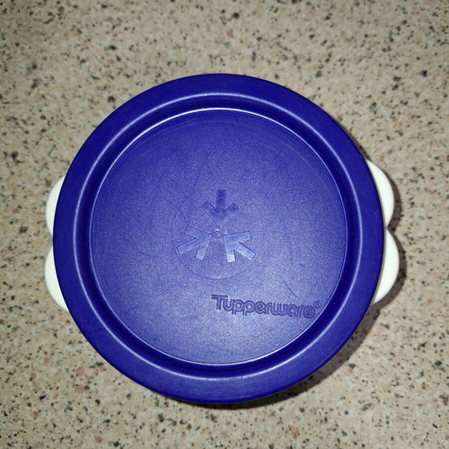 Tupperware σετ 3 μπολ 700ml σαν καινούργιο, σε διάφορα χρώματα