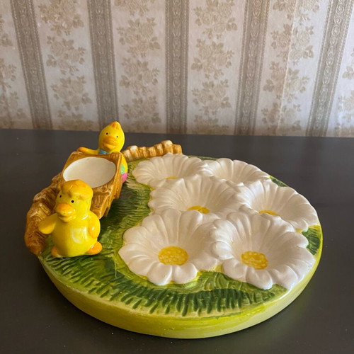 Ceramic decorative item like new