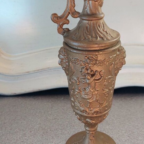 Bronze Amphora in excellent condition