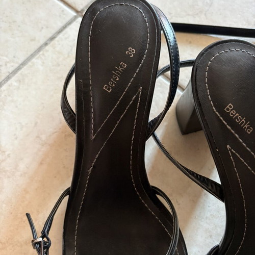 Bershka women's heeled sandals like new, size 38, black