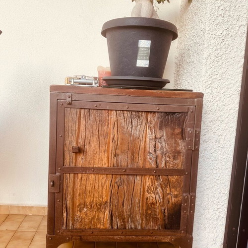 period furniture made of solid wood antique / Vintage