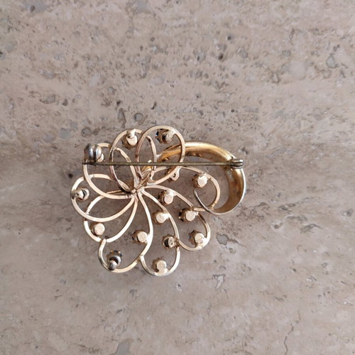 Vintage pin