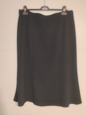 Jigsaw Μαύρη μίντι φούστα Modern Crepe Fluted, μεγάλο μέγεθος 52