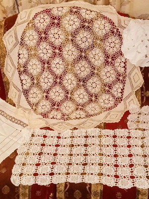 Εργόχειρα vintage 80s σαν καινούργια, χειροποίητα σεμέν και πετσετάκια