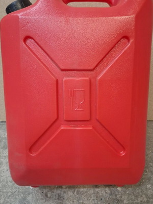Food container new, 18 liters 8 pieces and 12 liters 6 pieces
