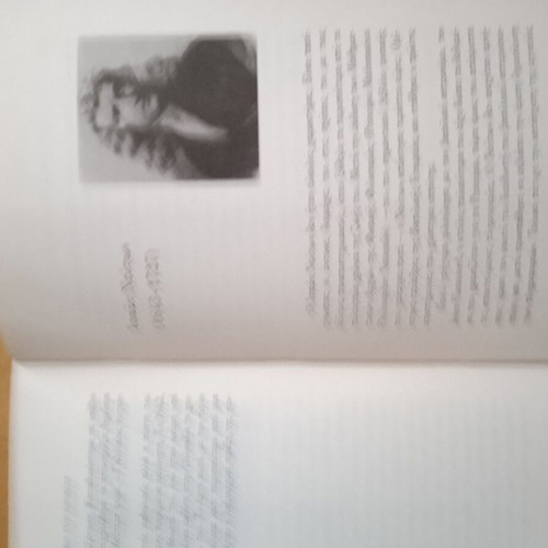 Stephen W. Hawking The Chronology of Time used, Greek edition
