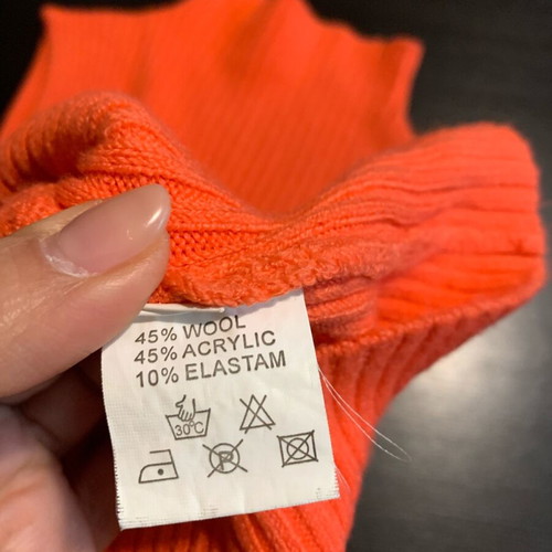 Adina jacket set with t-shirt size S/M like new, orange