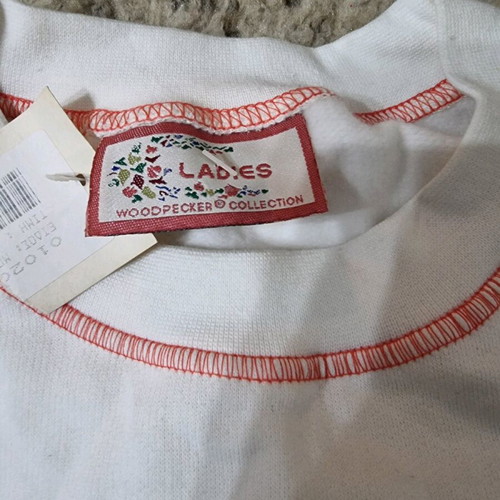 Cotton blouse new, large size, white and beige with design without shoulder pads