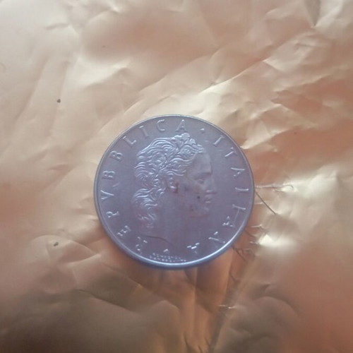 Italy 50 Lire 1975 R coin like new
