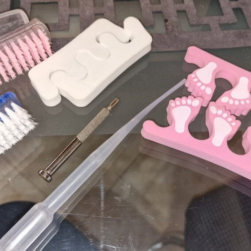 Manicure materials like new, suitable for gel, acrylic, and nail building