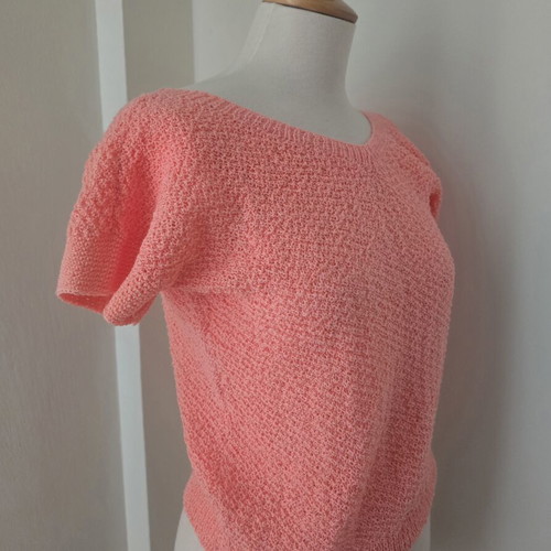 Handmade pink knitted sweater used, size S