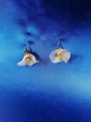 Handmade women's earrings orchid-shaped new