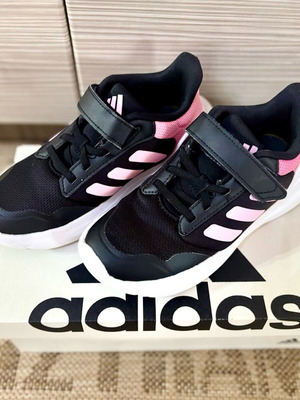 Adidas kids' athletic shoes used, size 35, black-pink