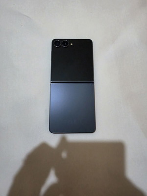 Samsung Galaxy Z Flip7 smartphone with 11 cases