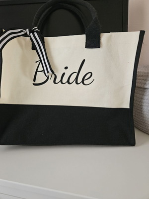 Bride shoulder bag like new, black and beige
