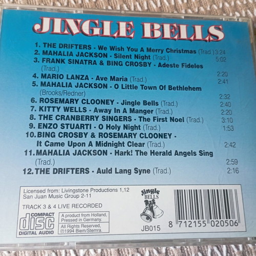 Jingle Bells CD like new with Christmas songs by legendary voices