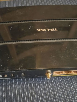 Router TP Link 300Mbps used
