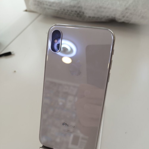Apple iPhone X refurbished, 3GB RAM, 64GB silver