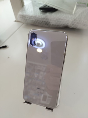 Apple iPhone X refurbished, 3GB RAM, 64GB silver